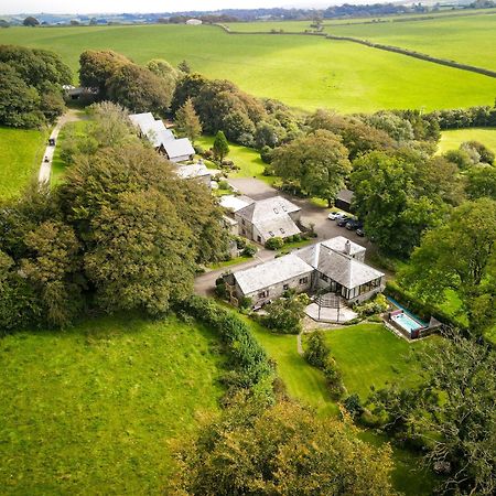 Ta Mill Cottages & Lodges - Meadowview Chalet 1 Launceston Exteriör bild