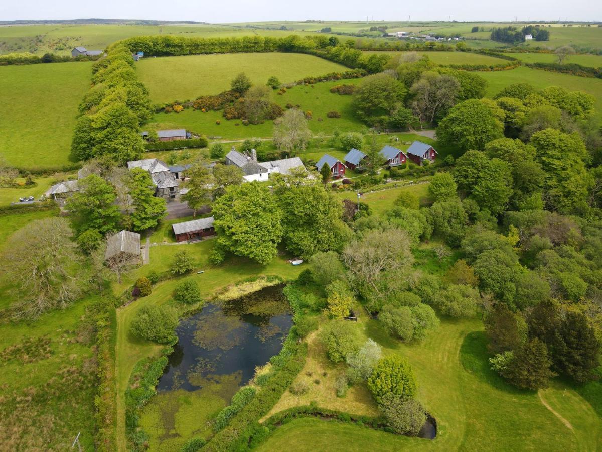 Ta Mill Cottages & Lodges - Meadowview Chalet 1 Launceston Exteriör bild
